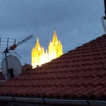 Atico Catedral , Terraza Y Privado León