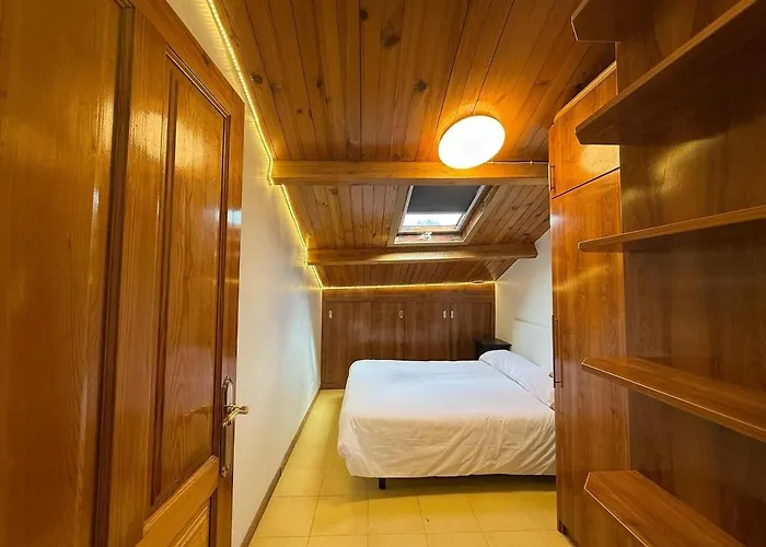 Atico Catedral , Terraza Y Privado *