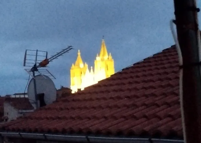 Atico Catedral , Terraza Y Privado Leon